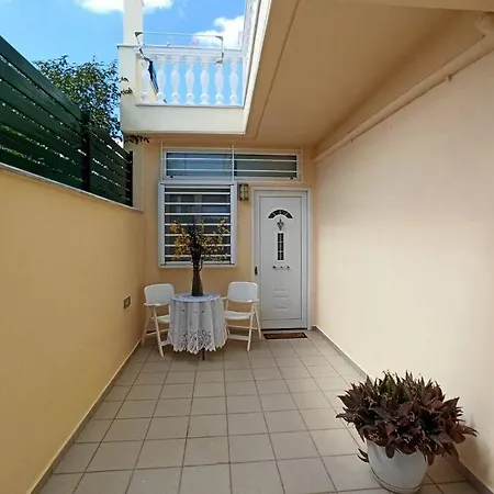 Takis & Machi House Apartment Rafina  Exterior photo